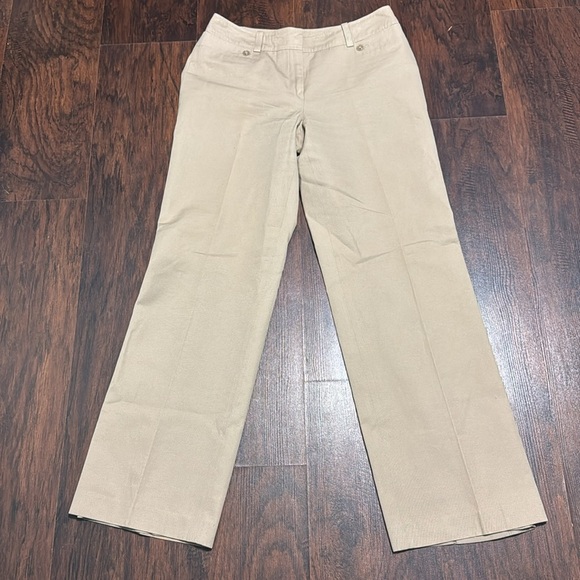 Ann Taylor Pants - Ann Taylor Tan Trousers Signature Fit Mid to high Rise Size 6 EUC